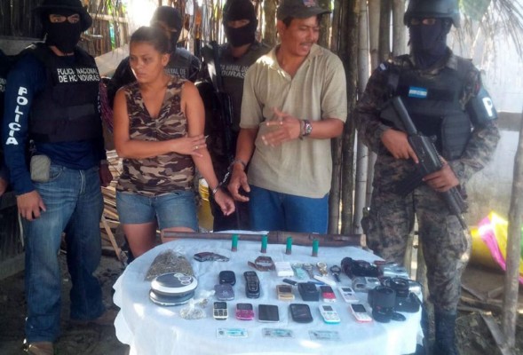 Allanamientos dejan cinco detenidos en Puerto Cortés