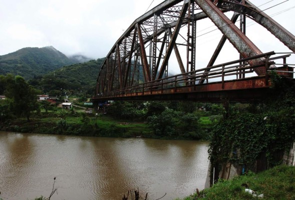 Contaminación del río Chamelecón alcanza un 80%