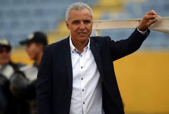 Alexis Mendoza: 'Sería un bonito desafío llevar a Honduras al Mundial”