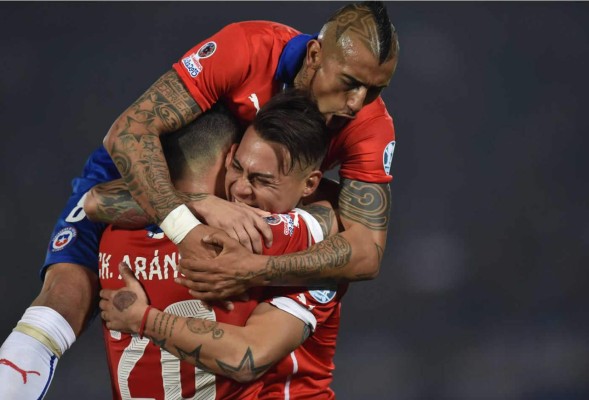 Chile vence a Perú y es finalista de la Copa América