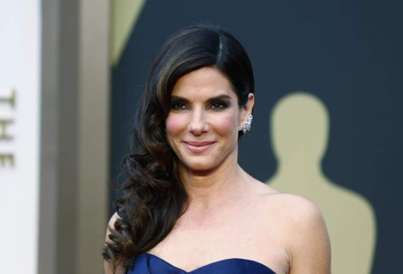 Sandra Bullock niega haber adoptado