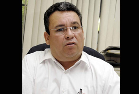 Suspenden al director del Instituto Técnico Honduras