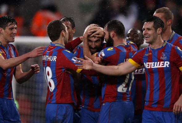 Crystal Palace gana y ahonda en la cisis del Liverpool