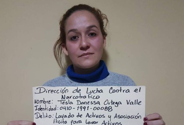 Dictan arresto domiciliario a Tesla Danesa, hija de Digna Valle