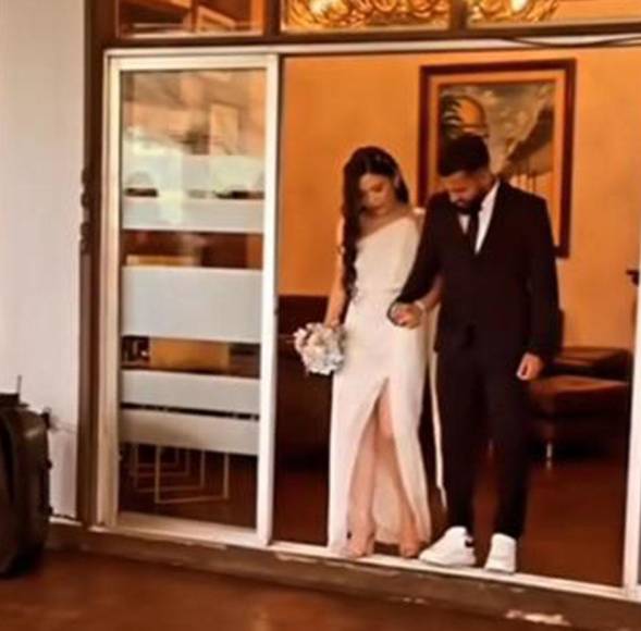 En las redes sociales, familiares y amistades compartieron fotografías y videos de la boda de Jorge Álvarz y Madeline Ordoñez. 
