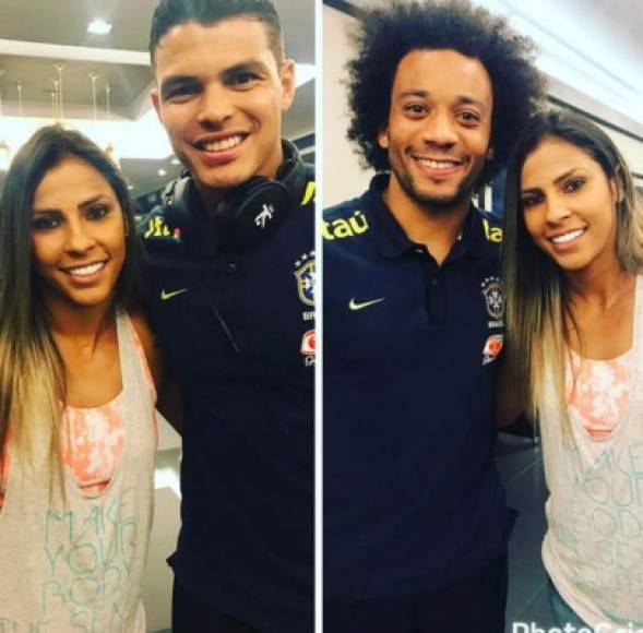 Fabiana junto a Thiago Silva y Marcelo, defensores brasileños que son su referentes.