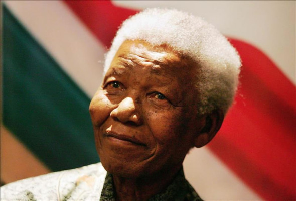Mohamed Alí: Mandela nació libre en espíritu, ahora es libre para siempre