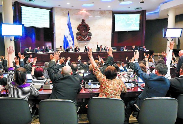 Congreso hondureño aprueba el convenio de la Maccih