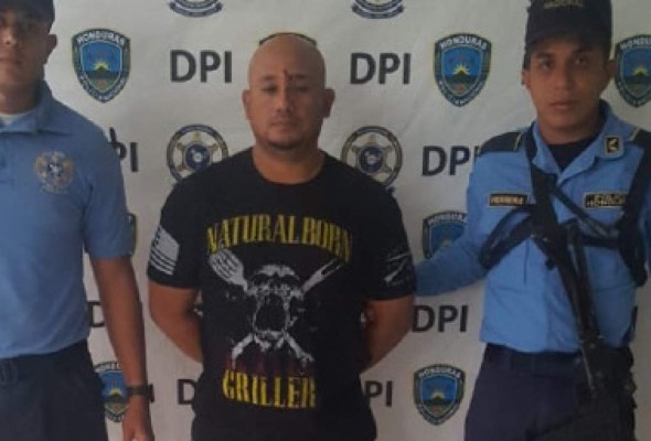 Capturan a hombre por homicidio en concierto de rock en Villanueva