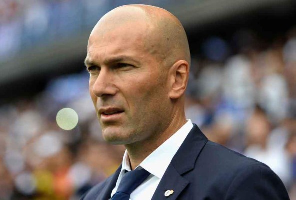 Futbolista le avisa a Zidane y compañeros que no sigue en Real Madrid