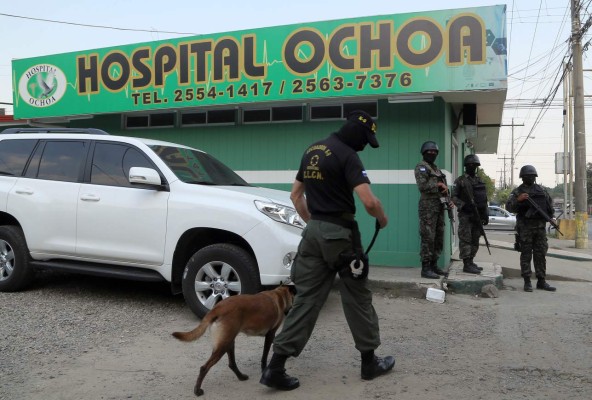 Orden de captura para dueño de clínica Ochoa
