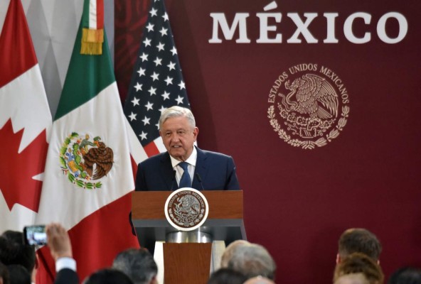 López Obrador ve en arresto de exministro mexicano la 'derrota de un régimen'