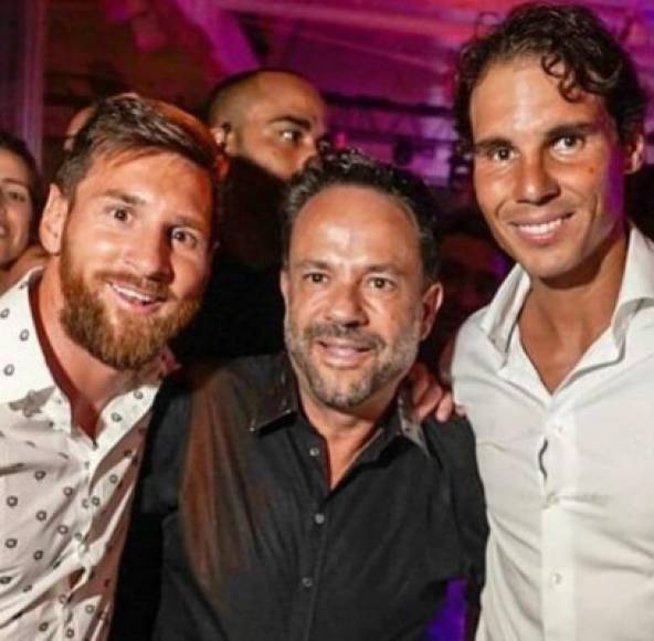 Dos gigantes del deporte como Lionel Messi y Rafael Nadal coincidieron en un club nocturno de la ciudad española de Ibiza, donde las estrellas del fútbol y el tenis, respectivamente, disfrutan de sus vacaciones. El tenista es un gran madridista. FOTO INSTAGRAM