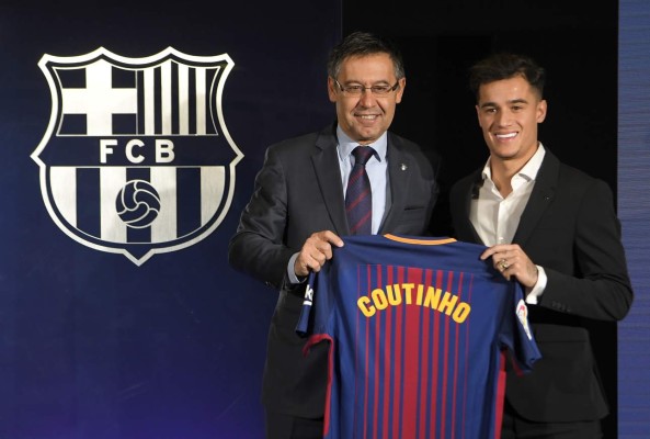 El brasileño Coutinho comienza a vivir su sueño azulgrana con una intensa jornada