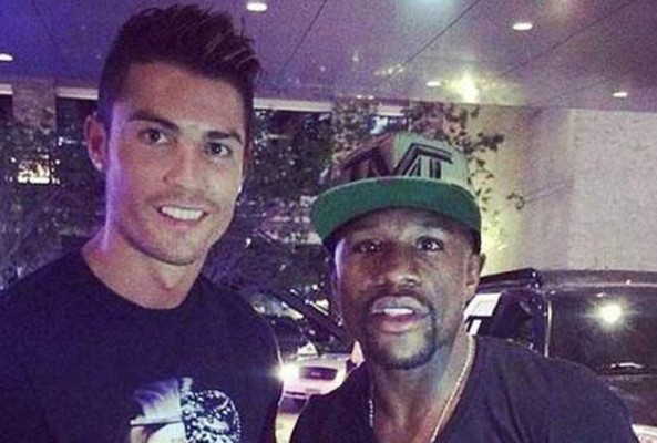 Mayweather causa revuelo al hablar sobre el futuro de Cristiano Ronaldo