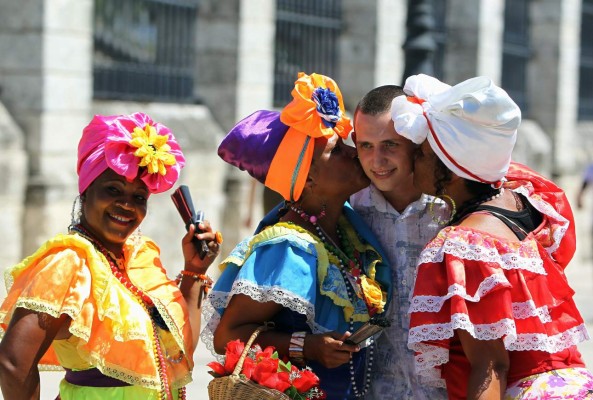 Cuba, cromática isla que no sucumbe al tiempo