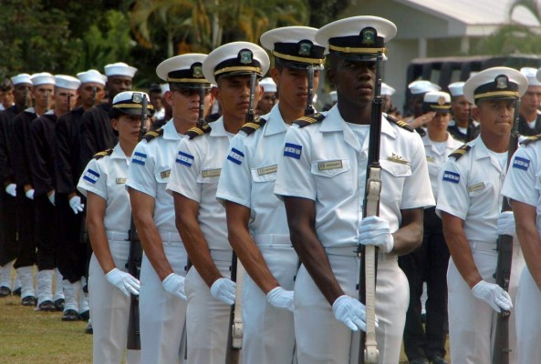 Fuerza Naval de Honduras celebra aniversario