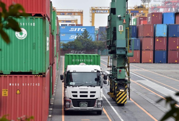 OMC alerta sobre freno al comercio mundial