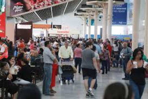 'Aeropuerto Villeda Morales no se quedará sin vuelos internacionales': Presidente de la SAAP