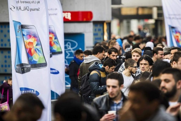 Samsung saca a la venta el nuevo Galaxy S5 en todo el mundo