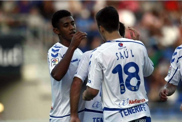 VIDEO: 'Choco' Lozano marca golazo con el Tenerife