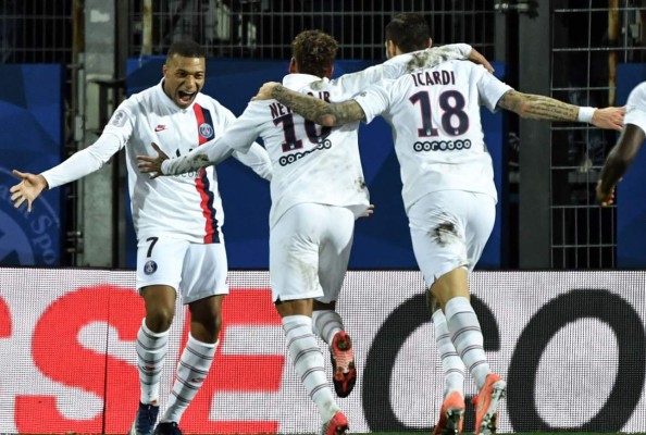 Neymar, Mbappe e Icardi remontan en siete minutos para el PSG contra Montpellier