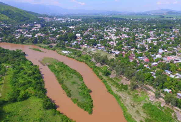 Piden a San Pedro Sula tratar con urgencia aguas residuales