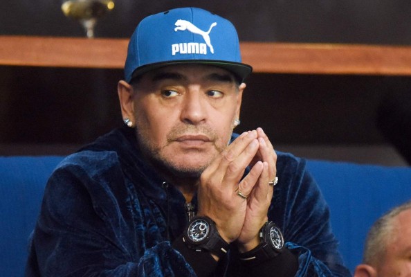 Lea mañana coleccionable sobre Maradona en edición impresa de LA PRENSA