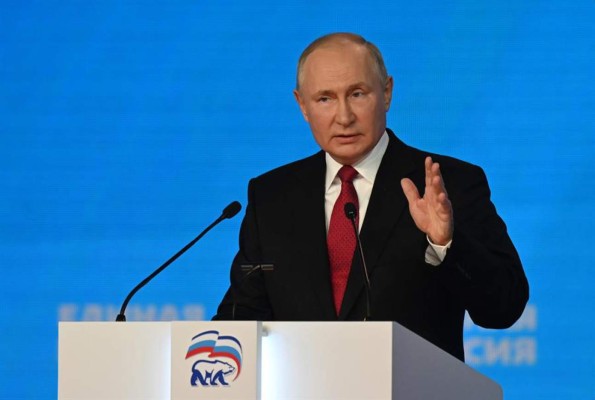 Putin asegura que Rusia no intervendrá militarmente en Afganistán