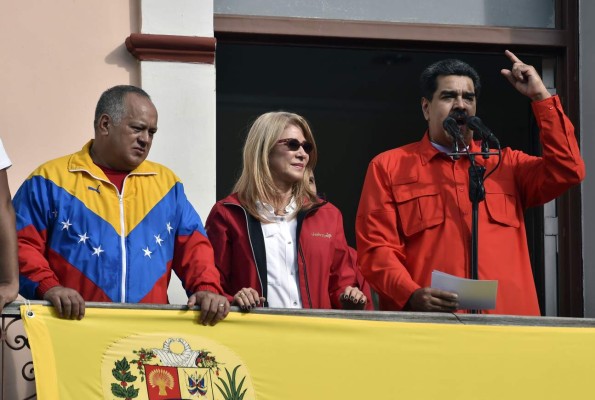 Maduro rompe relaciones diplomáticas con EEUU