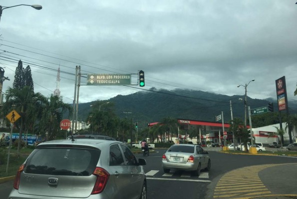 Vaguada provoca lluvias en el Valle de Sula