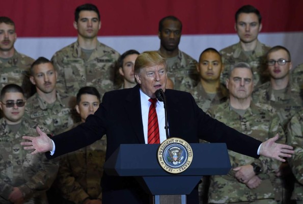 Trump hace una visita sorpresa a Afganistán, la primera en su Presidencia
