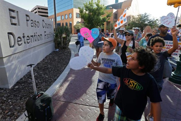 Derechos Humanos de la ONU ve sinsentido giro de Trump sobre niños migrantes