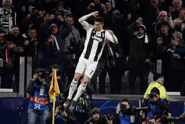 La prensa italiana se rinde a Cristiano Ronaldo, 'la ira de dios'