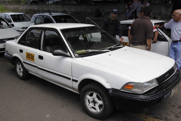 Honduras: Diputado del Partido Libre, Luis Galdámez, mata a un taxista