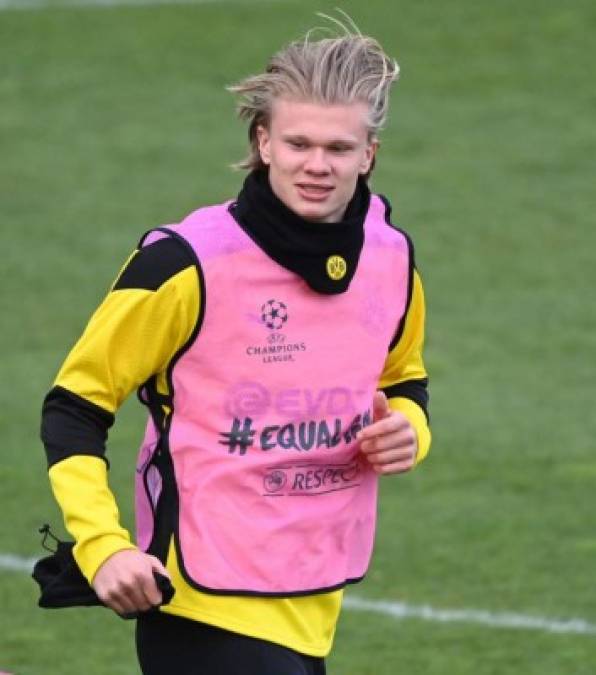 Erling Haaland: El goleador noruego del Dortmund es otro de los jugadores que Florentino Pérez busca fichar para unirlo al Real Madrid. Foto AFP.