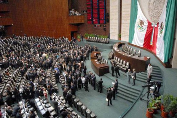 México revisaría Tratado de Paz con EUA ante la amenaza de Trump