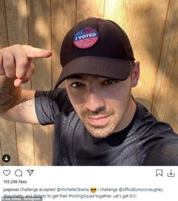 El cantante Joe Jonas compartió una foto con sus seguidores para demostrar que él ya votó. “Desafío aceptado @MichelleObama. Desafío a @officiallymcconaughey @wilmervalderrama y @diplo a reunir su #VotingSquad. ¡¡¡¡Consigámoslo!!!!”, dijo el cantante en sus redes sociales.