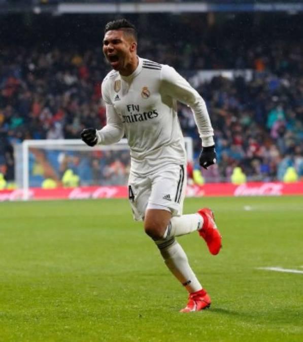 Casemiro es la duda en el 11 titular del Real Madrid. Medios españoles aseguran que sería suplente y su lugar lo ocupará el joven Llorente.