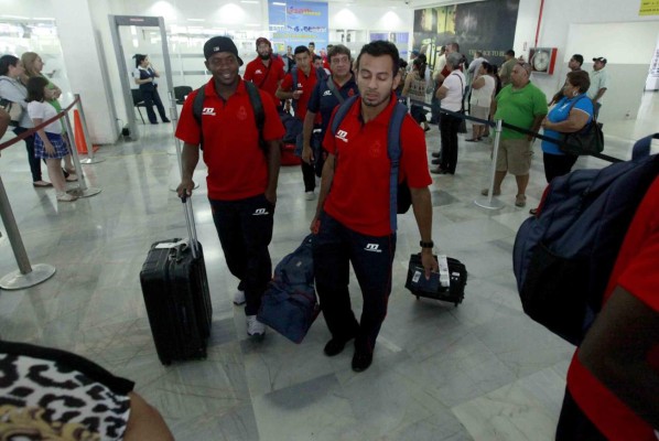 Municipal viene a Honduras por los tres puntos ante Real España