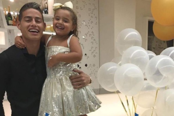 Hija de James es víctima de bullying en redes sociales