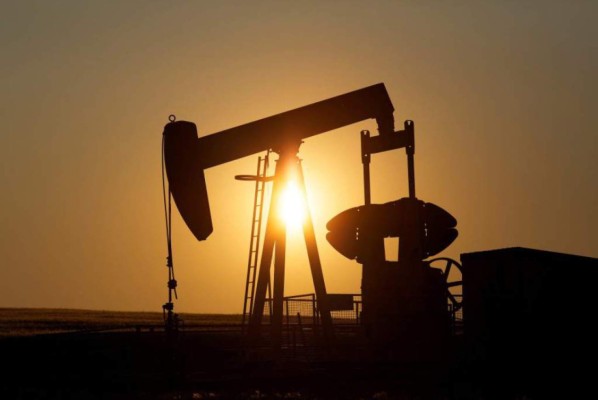 Aumento escalonado en el petróleo afecta importaciones de los derivados