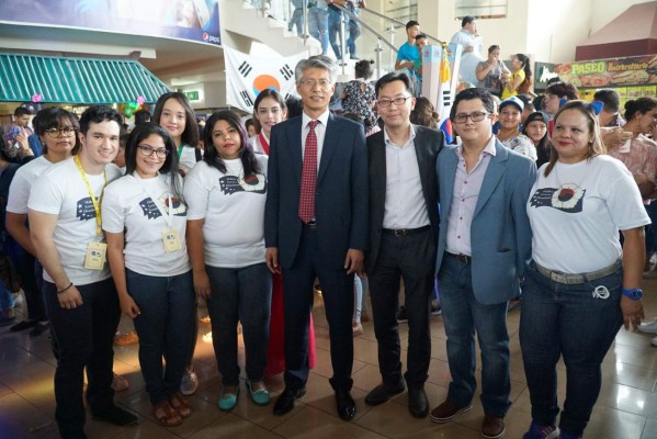 Jóvenes hondureños crean club para promover la cultura de Corea del Sur