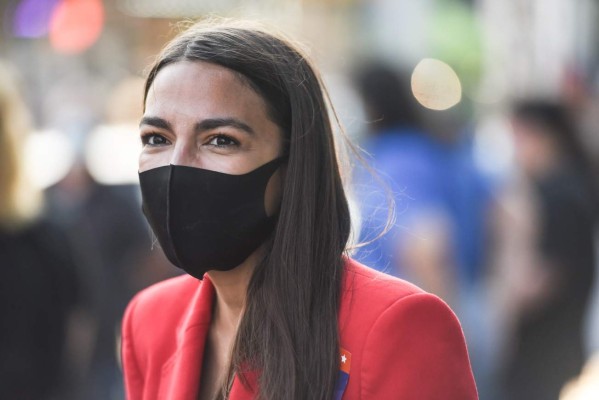 Demócratas liderados por Ocasio-Cortez se afirman en primarias de Nueva York