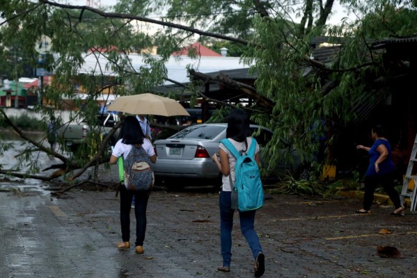 Onda tropical provocará lluvias con actividad eléctrica en Honduras