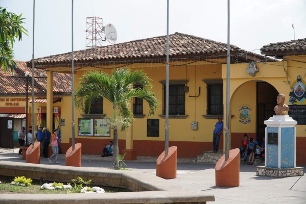 Un día de museos, café y cultura maya en Copán Ruinas