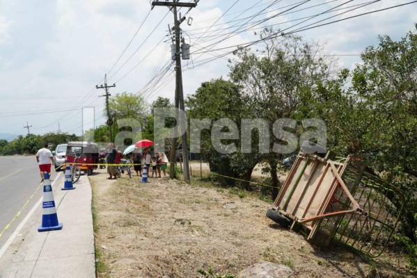 Una madre muere y su hijo resulta herido tras zafarse remolque de pick up en Pimienta