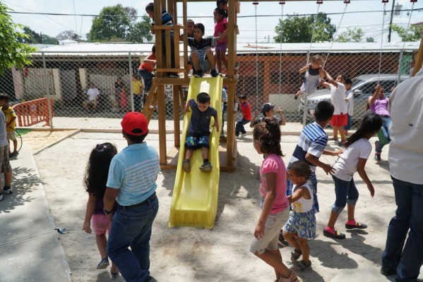 Unos 17,000 pobladores de las Brisas disfrutan de parque