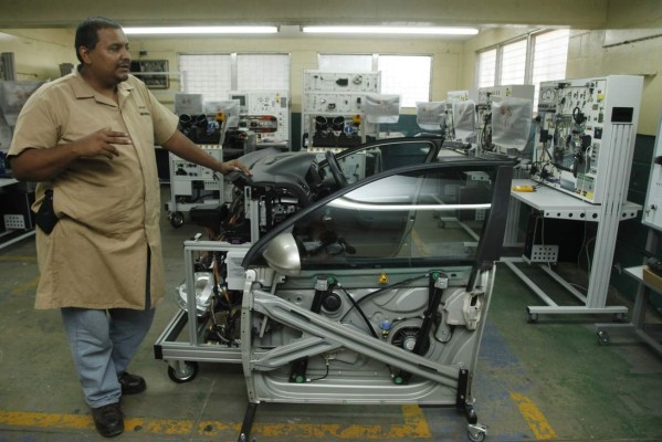 Infop inaugurará novedoso laboratorio de mecánica automotriz en San Pedro Sula