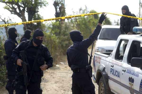 Muere niña por granada en velatorio de pandillero